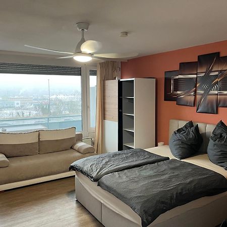 Schoenes Apartment Mit Festungsblick - Free Parking - Wurzburgo Exterior foto